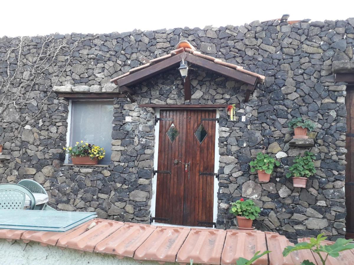 B&B Domo De Pedra Tottubella Екстериор снимка