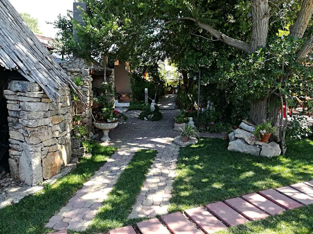 B&B Domo De Pedra Tottubella Екстериор снимка